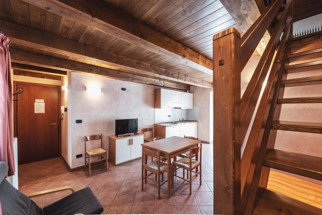 Residence La Tana Del Ghiro Bardonecchia Exteriér fotografie
